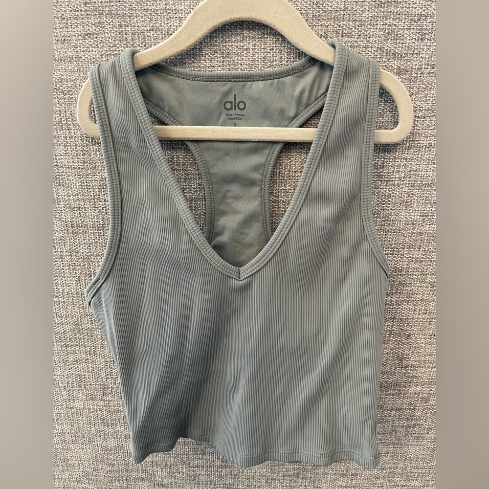 ALO Yoga Women's Charcoal Ribbed Tank Top